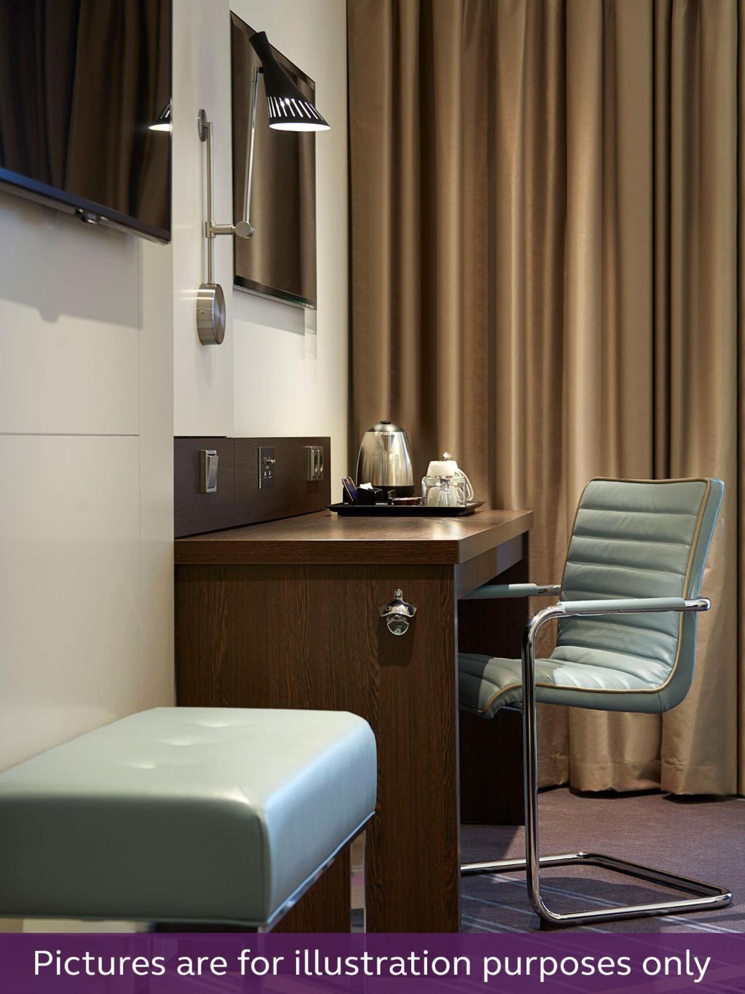 Premier Inn Berlin City Centre Экстерьер фото